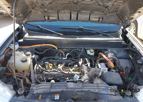 2023 Ford Maverick Xlt z USA, uszkodzony, nr VIN 3FTTW8E35PRA99616